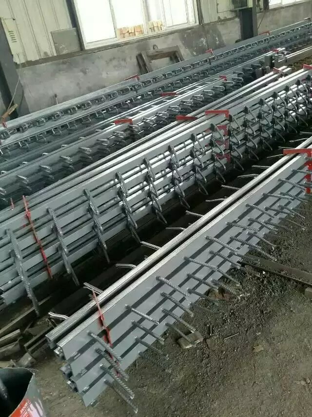 伸縮縫 伸縮縫